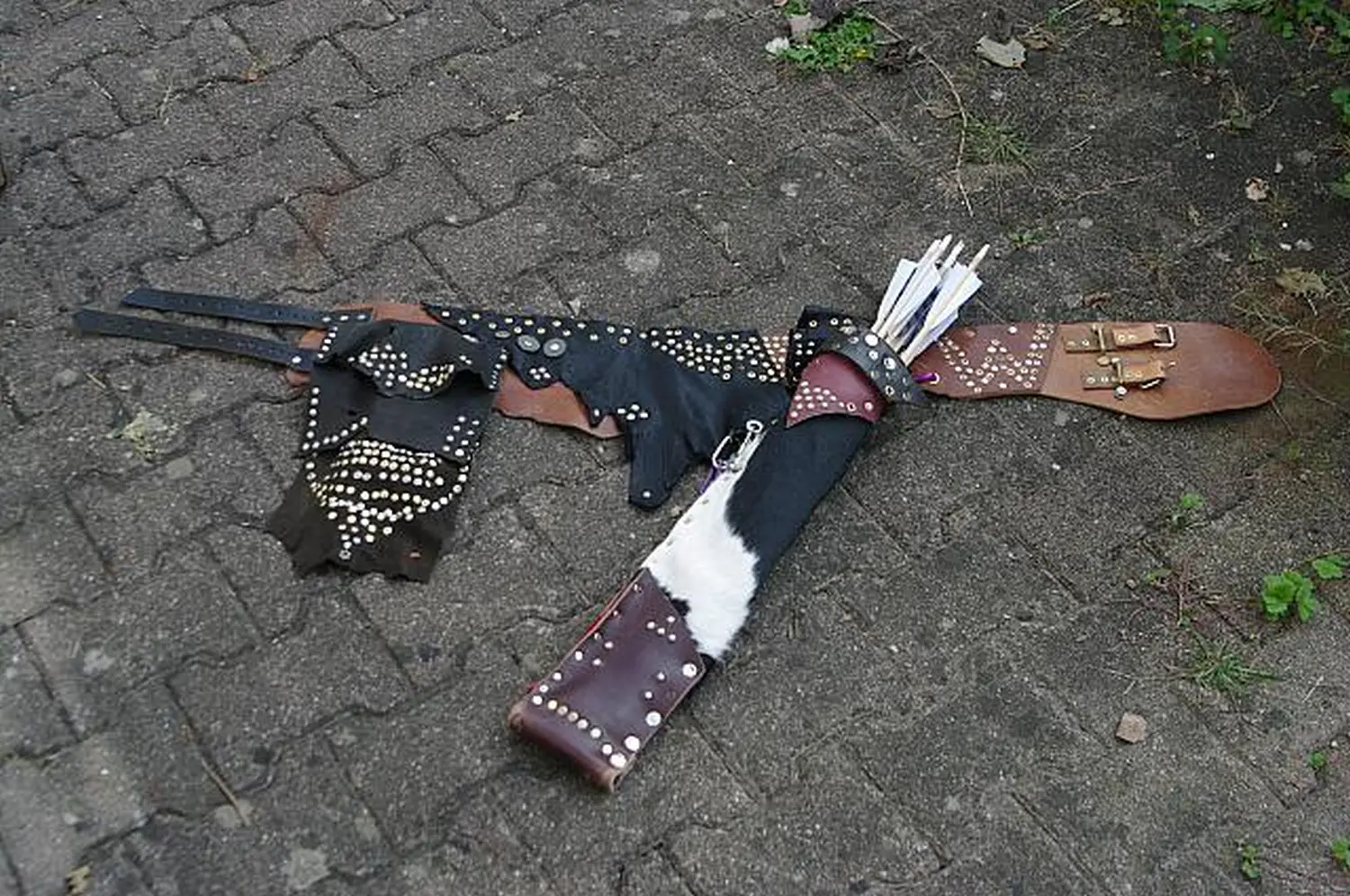 Ledernietenleder von Werner Gutzler